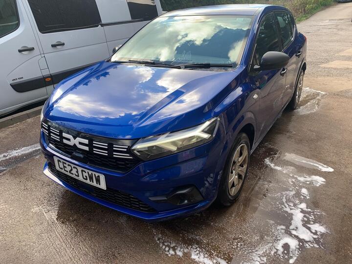 Dacia Sandero 1.0 TCe Essential Euro 6 (s/s) 5dr