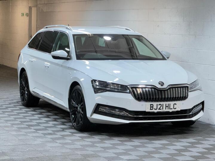 Skoda Superb 1.4 TSI IV 13kWh Laurin & Klement DSG Euro 6 (s/s) 5dr