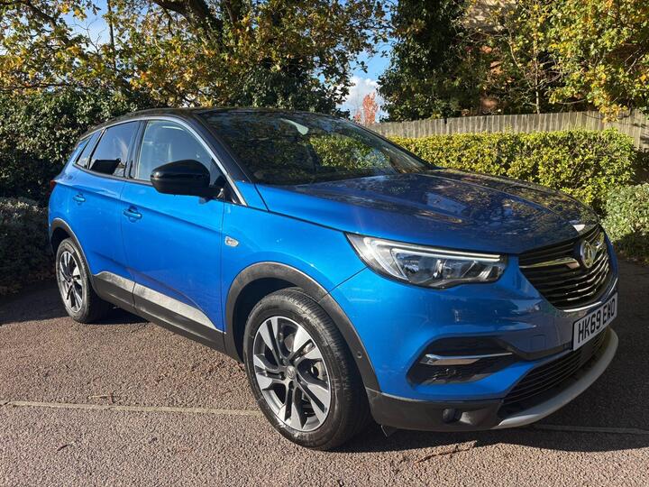 Vauxhall Grandland X 1.2 Turbo SRi Nav Euro 6 (s/s) 5dr