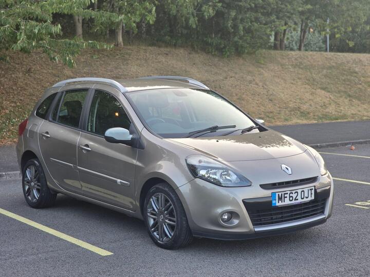 Renault Clio 1.2 Dynamique TomTom Sport Tourer Euro 5 5dr