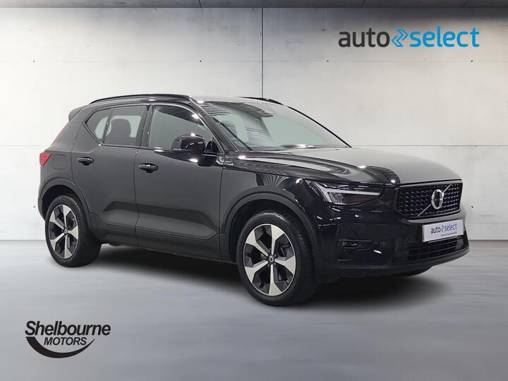 Volvo XC40 2.0 B4 MHEV Plus Dark SUV 5dr Petrol Hybrid D 2.0 B4 MHEV Plus Dark DCT Auto Euro 6 (s/s) 5dr