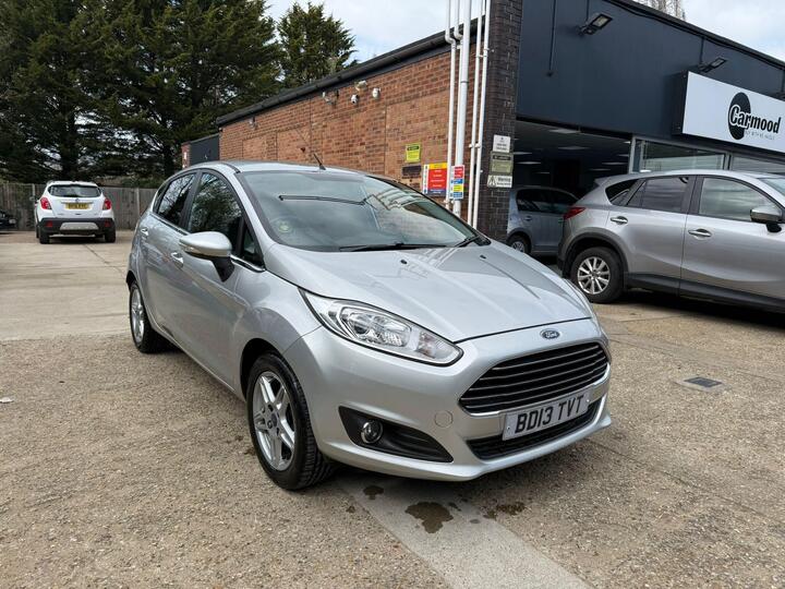 Ford Fiesta 1.25 Zetec Euro 5 5dr