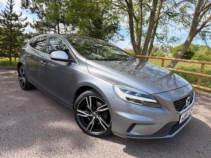 Volvo V40 2.0 D3 R-Design Pro Auto Euro 6 (s/s) 5dr