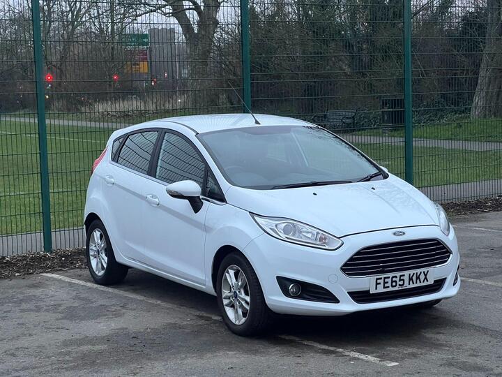 Ford Fiesta 1.0T EcoBoost Zetec Euro 6 (s/s) 5dr
