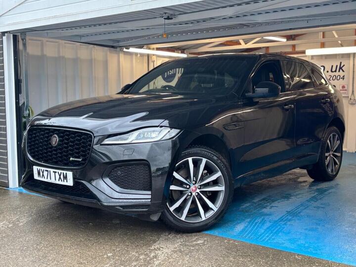 Jaguar F-PACE 2.0 P250i R-Dynamic SE Auto AWD Euro 6 (s/s) 5dr