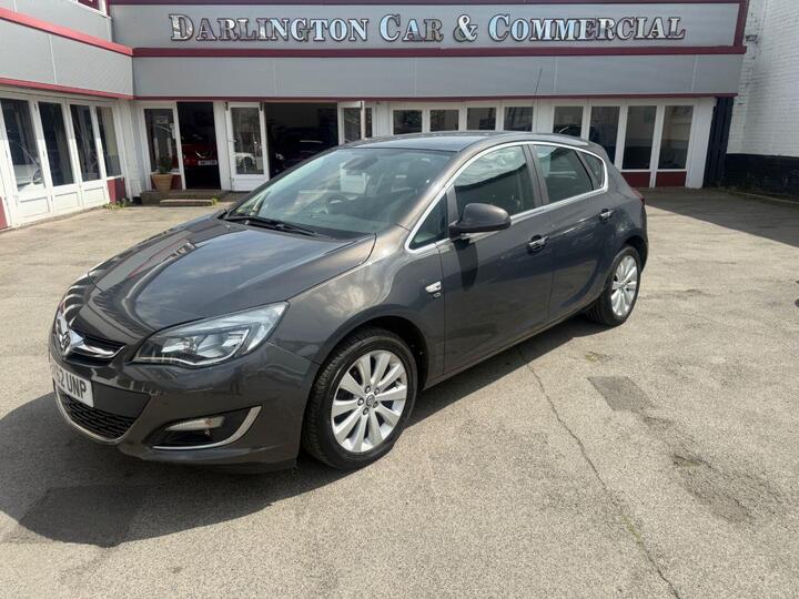 Vauxhall ASTRA 1.6 16v Elite Euro 5 5dr