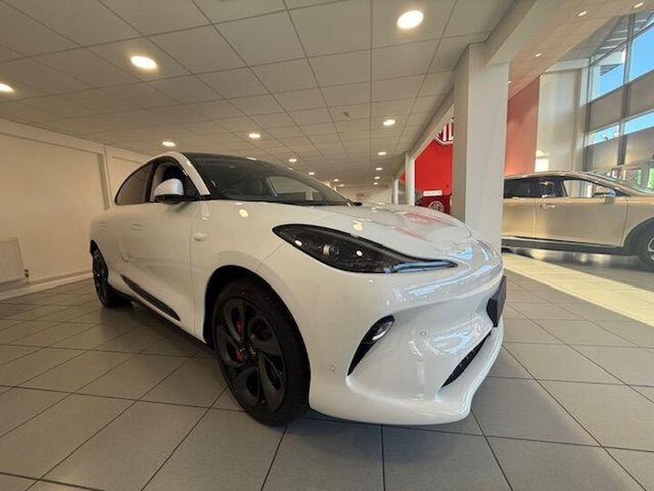 MG MG IM6 100kWh Launch Edition Auto 4WD 5dr