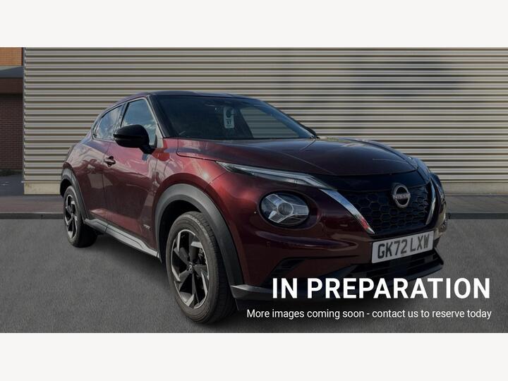 Nissan Juke 1.6 N-Connecta Auto Euro 6 5dr Nissan Juke 1.6 N-Connecta Auto Euro 6 5dr