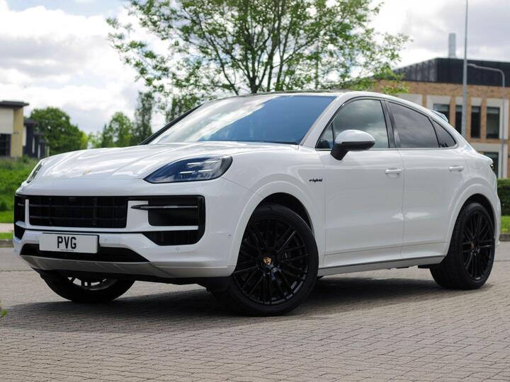 Porsche Cayenne 3.0 V6 E-Hybrid 25.9kWh TiptronicS 4WD Euro 6 (s/s) 5dr