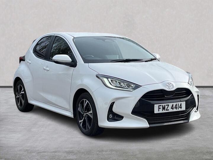 Toyota YARIS 1.5 VVT-h Design E-CVT Euro 6 (s/s) 5dr