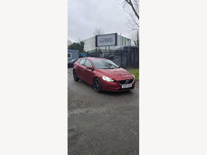 Volvo V40 1.5 T2 Momentum Auto Euro 6 (s/s) 5dr