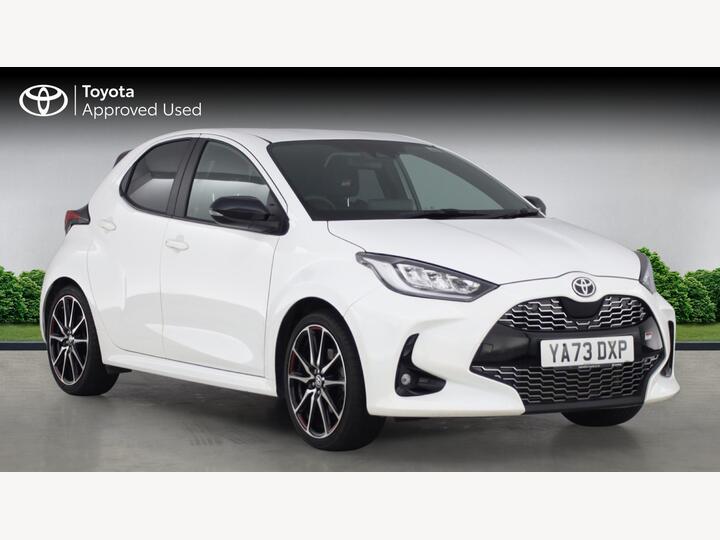 Toyota Yaris 1.5 VVT-h GR SPORT E-CVT Euro 6 (s/s) 5dr