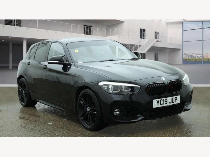 BMW 1 SERIES 1.5 118i GPF M Sport Shadow Edition Euro 6 (s/s) 5dr BMW 1 SERIES 1.5 118i GPF M Sport Shadow Edition Euro 6 (s/s) 5dr