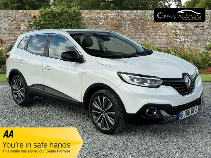 Renault KADJAR 1.3 TCe Signature S Nav Euro 6 (s/s) 5dr Renault KADJAR 1.3 TCe Signature S Nav Euro 6 (s/s) 5dr