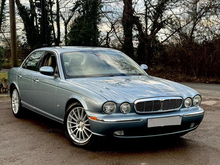 Jaguar XJ 3.0 XJ6 4dr