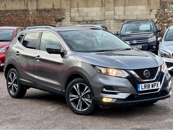 Nissan Qashqai 1.2 DIG-T N-Connecta XTRON Euro 6 (s/s) 5dr