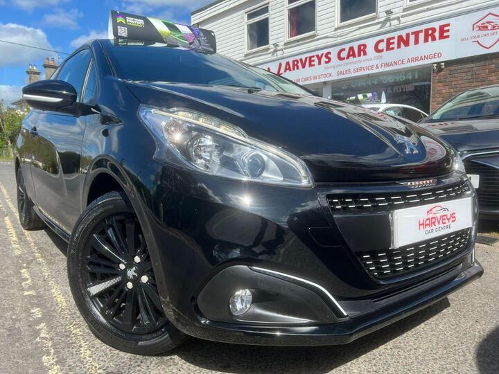 Peugeot 208 1.2 PureTech Black Edition Euro 6 3dr