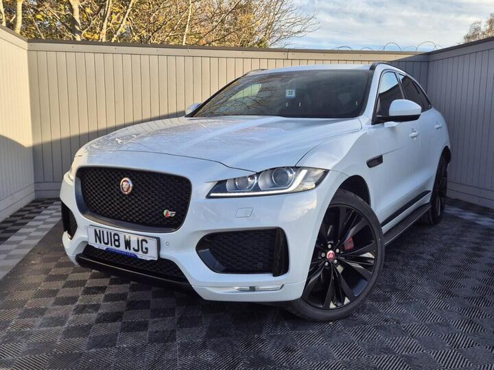 Jaguar F-PACE 3.0 D300 V6 S Auto AWD Euro 6 (s/s) 5dr