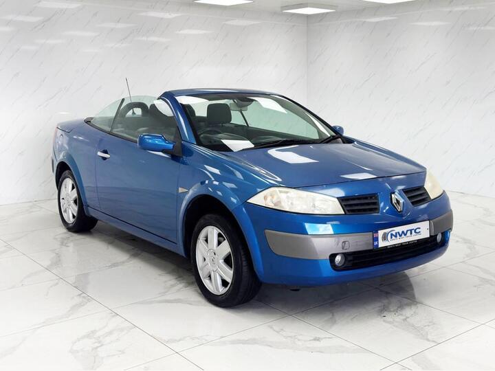 Renault MEGANE 1.6 VVT Dynamique 2dr