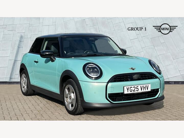 MINI Cooper 1.5C Classic Steptronic Euro 6 (s/s) 3dr