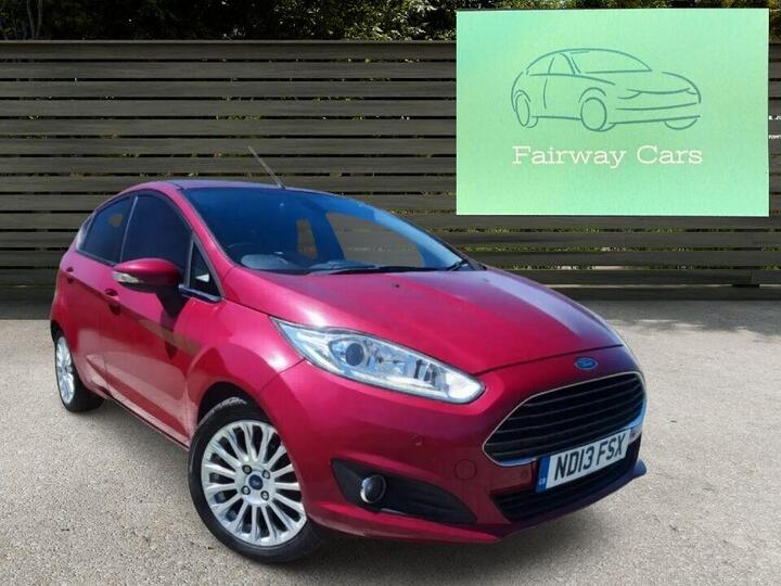 Ford Fiesta 1.0T EcoBoost Titanium Euro 5 (s/s) 5dr