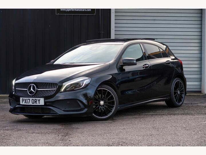 Mercedes-Benz A CLASS 1.5 A180d AMG Line (Premium Plus) Euro 6 (s/s) 5dr Mercedes-Benz A CLASS 1.5 A180d AMG Line (Premium Plus) Euro 6 (s/s) 5dr