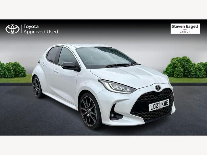 Toyota Yaris 1.5 VVT-h GR SPORT E-CVT Euro 6 (s/s) 5dr