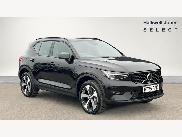 Volvo XC40 2.0 B4 MHEV Plus Dark DCT Auto Euro 6 (s/s) 5dr