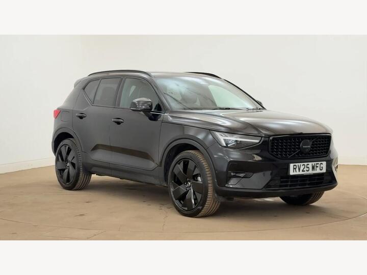 Volvo XC40 2.0 B3 MHEV Ultra Black Edition DCT Auto Euro 6 (s/s) 5dr