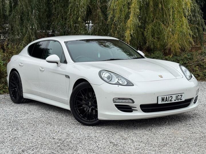 Porsche Panamera 3.0D V6 TiptronicS Euro 5 5dr Porsche Panamera 3.0D V6 TiptronicS Euro 5 5dr