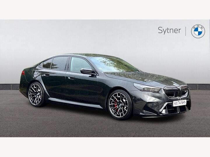 BMW M5 4.4 22.1kWh Steptronic XDrive Euro 6 (s/s) 4dr