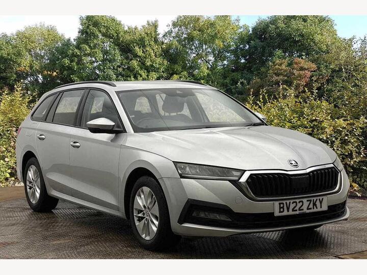 Skoda OCTAVIA 1.0 TSI SE Euro 6 (s/s) 5dr Skoda OCTAVIA 1.0 TSI SE Euro 6 (s/s) 5dr