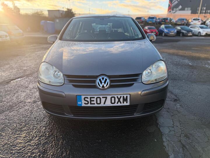 Volkswagen Golf 1.6 FSI Match 5dr