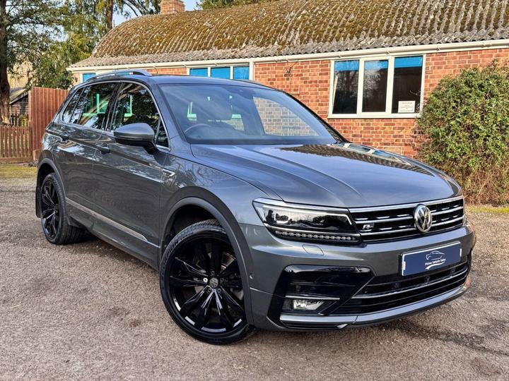 Volkswagen TIGUAN 2.0 BiTDI R-Line Tech DSG 4Motion Euro 6 (s/s) 5dr