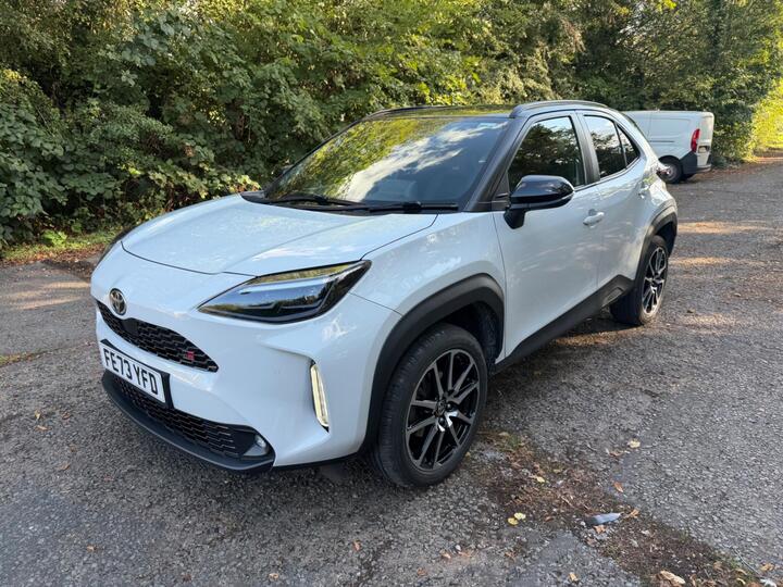 Toyota Yaris Cross 1.5 VVT-h GR SPORT E-CVT Euro 6 (s/s) 5dr