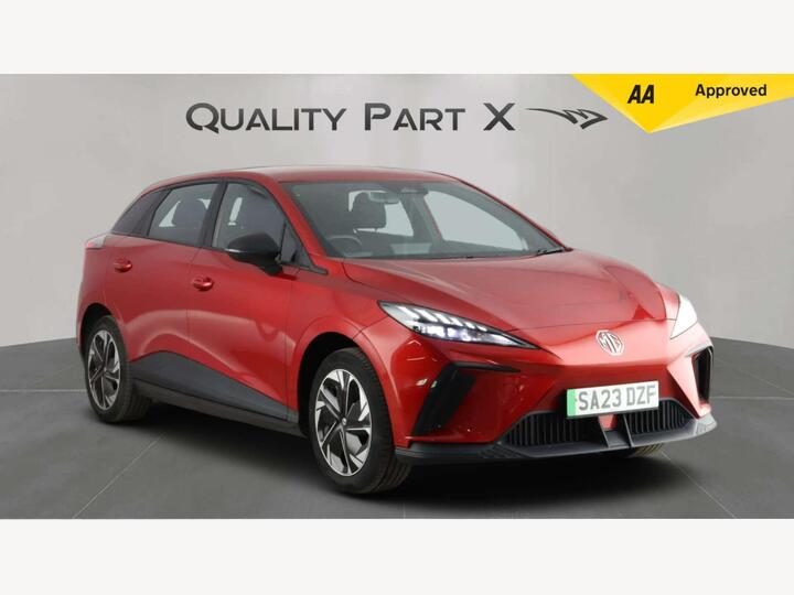 MG MG4 64kWh SE Long Range Auto 5dr