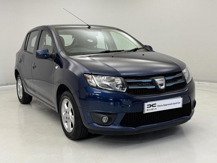 Dacia Sandero 0.9 TCe Laureate Euro 6 (s/s) 5dr Dacia Sandero 0.9 TCe Laureate Euro 6 (s/s) 5dr