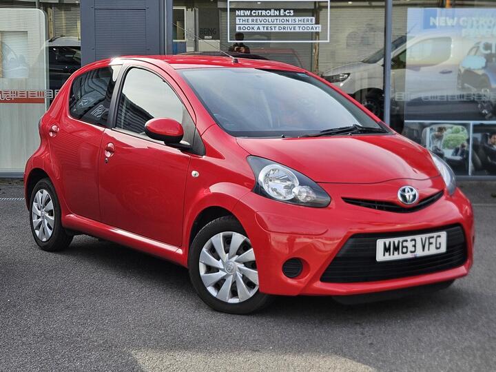 Toyota AYGO 1.0 VVT-i Move MultiMode Euro 5 5dr