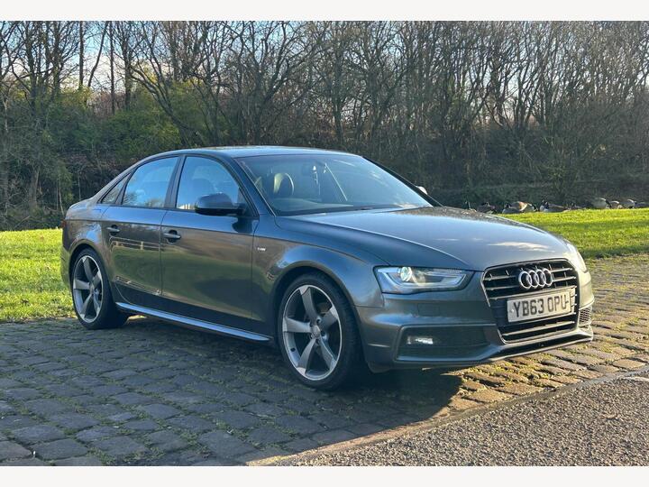 Audi A4 2.0 TDI Black Edition Euro 5 (s/s) 4dr