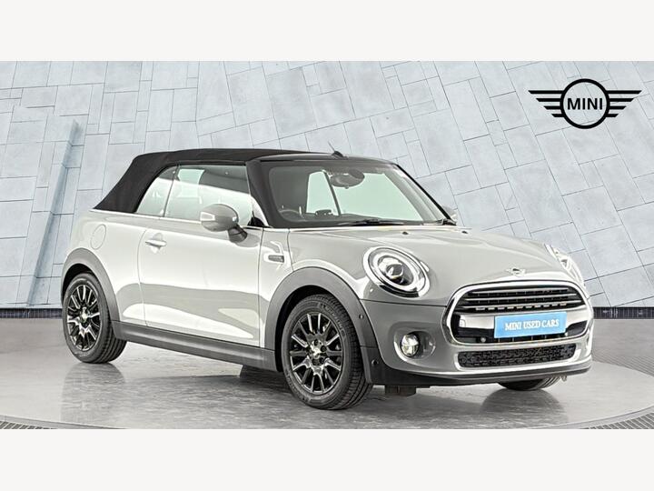 MINI Convertible 1.5 Cooper Classic Euro 6 (s/s) 2dr