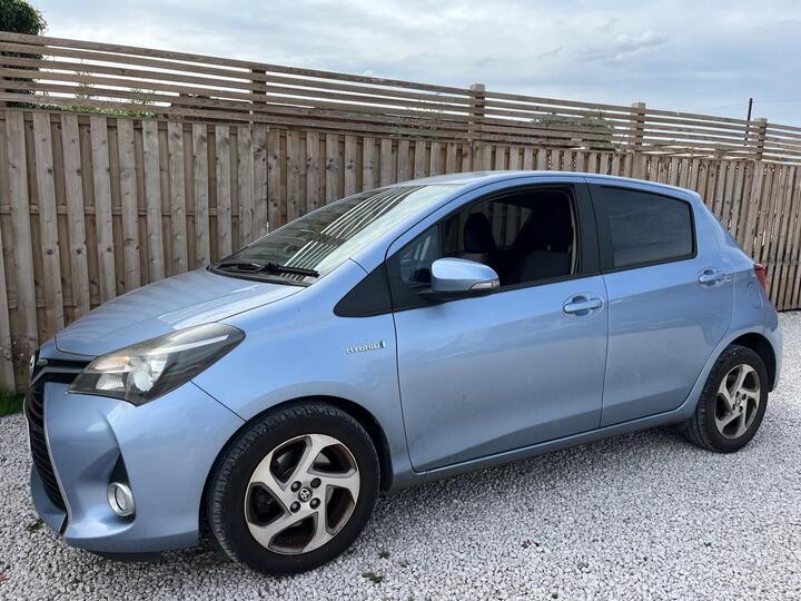 Toyota Yaris 1.5 VVT-h Icon E-CVT Euro 6 5dr