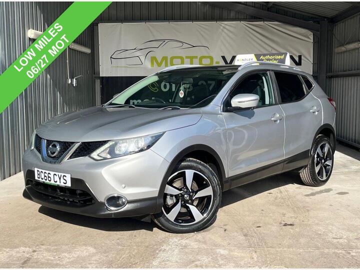 Nissan QASHQAI 1.2 DIG-T N-Connecta 2WD Euro 6 (s/s) 5dr