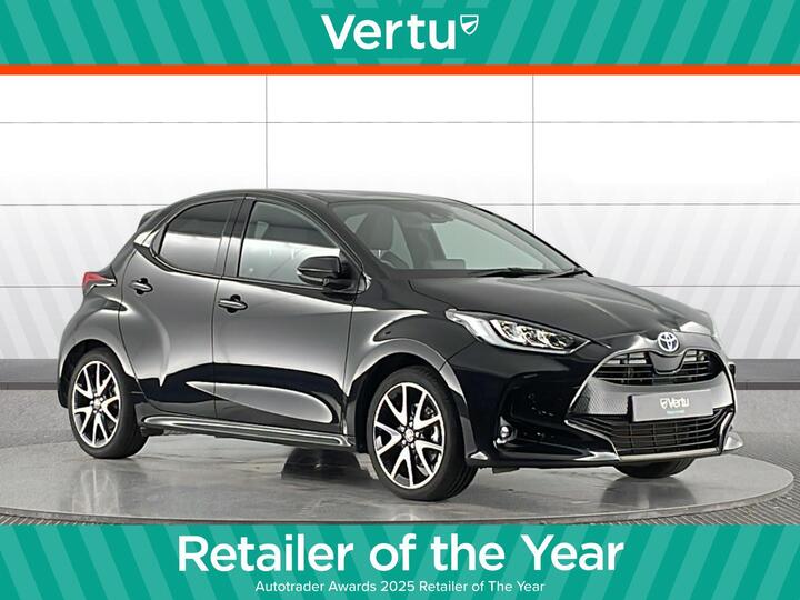 Toyota Yaris 1.5 VVT-h Dynamic E-CVT Euro 6 (s/s) 5dr