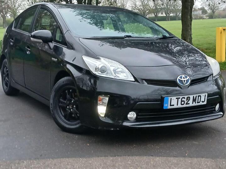 Toyota Prius 1.8 VVT-h T3 CVT Euro 5 (s/s) 5dr Toyota Prius 1.8 VVT-h T3 CVT Euro 5 (s/s) 5dr