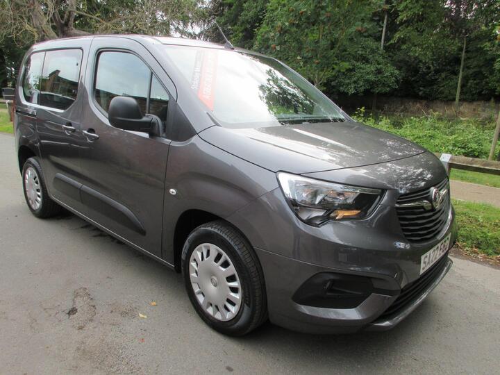 Vauxhall Combo Life 1.2 Turbo Edition Euro 6 (s/s) 5dr Vauxhall Combo Life 1.2 Turbo Edition Euro 6 (s/s) 5dr
