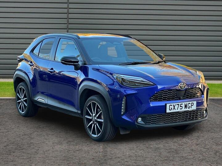 Toyota Yaris Cross 1.5 VVT-h GR SPORT E-CVT Euro 6 (s/s) 5dr Toyota Yaris Cross 1.5 VVT-h GR SPORT E-CVT Euro 6 (s/s) 5dr