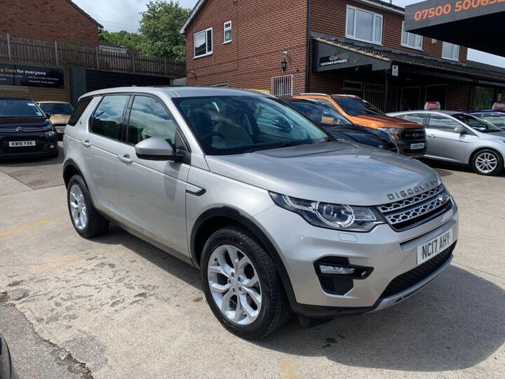 Land Rover DISCOVERY SPORT 2.0 TD4 HSE Auto 4WD Euro 6 (s/s) 5dr Land Rover DISCOVERY SPORT 2.0 TD4 HSE Auto 4WD Euro 6 (s/s) 5dr