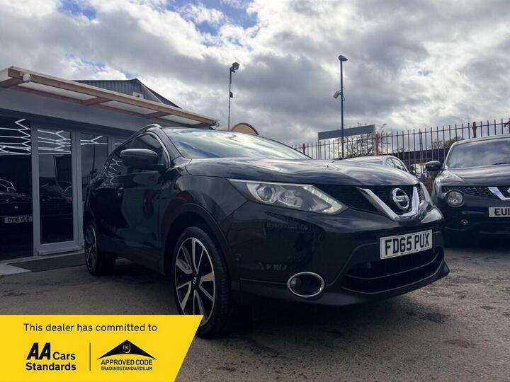 Nissan Qashqai 1.2 DIG-T Tekna 2WD Euro 5 (s/s) 5dr