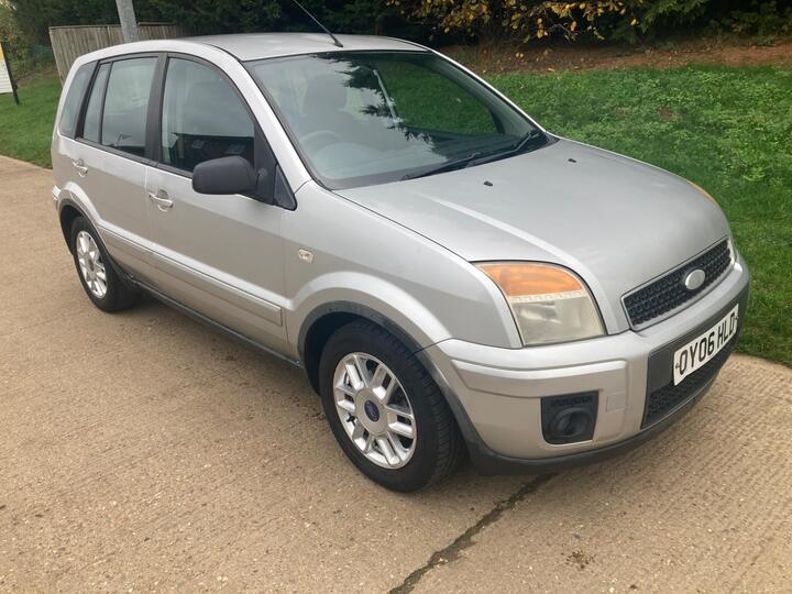 Ford Fusion 1.6 Zetec Climate 5dr