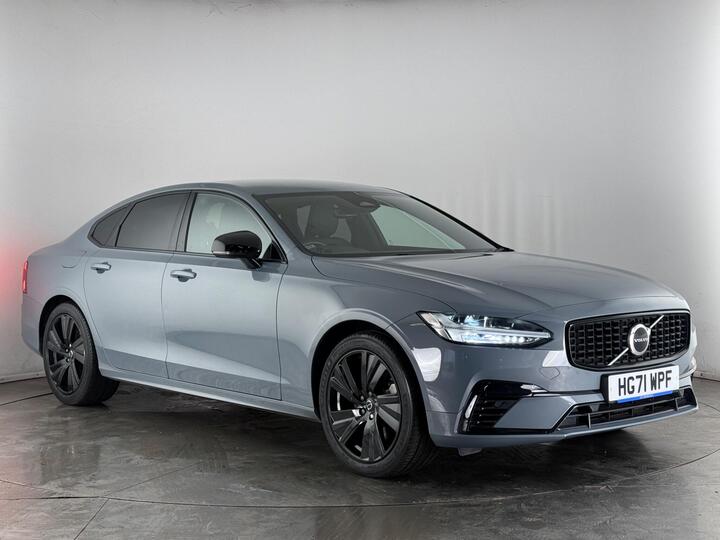 Volvo S90 2.0h T8 Recharge 11.6kWh R-Design Auto AWD Euro 6 (s/s) 4dr